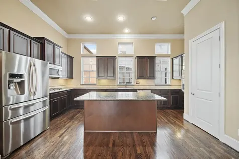 1250 W 23rd Street Houston TX 77008