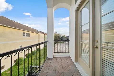 1250 W 23rd Street Houston TX 77008