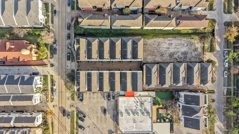 1250 W 23rd Street Houston TX 77008