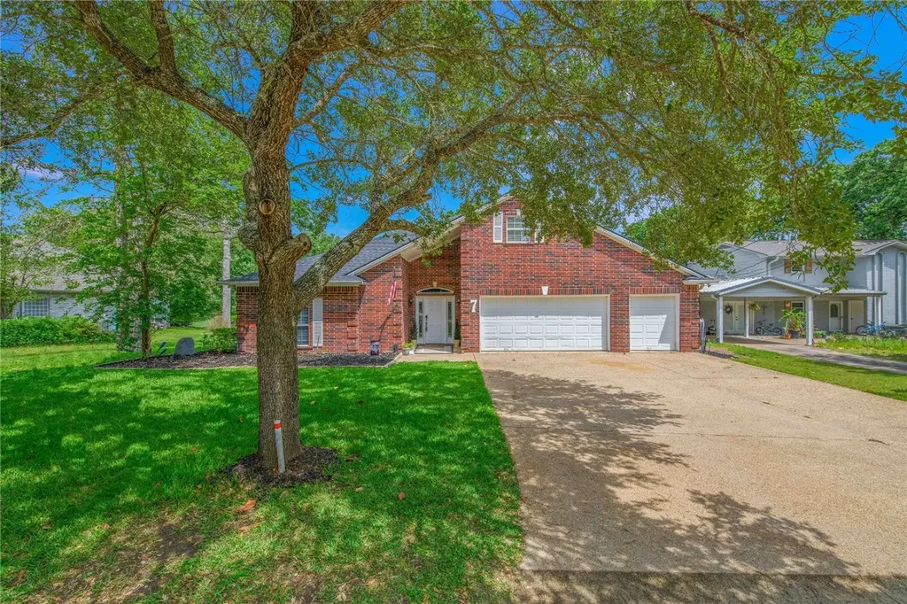 7 Hickory Ridge Lane Normangee TX 77871