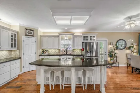 7 Hickory Ridge Lane Normangee TX 77871
