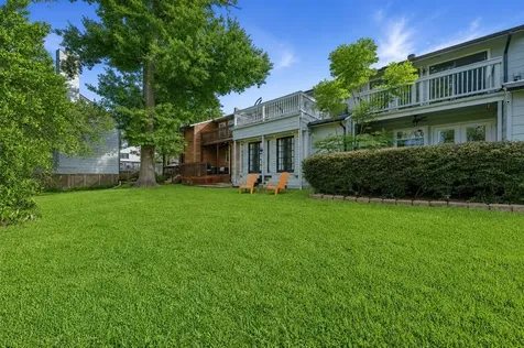 775 Worthshire Street Houston TX 77008