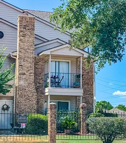 3770 Lovers Wood Lane 1001 Houston TX 77014