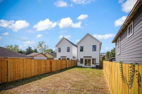 443 Hahlo Street Houston TX 77020