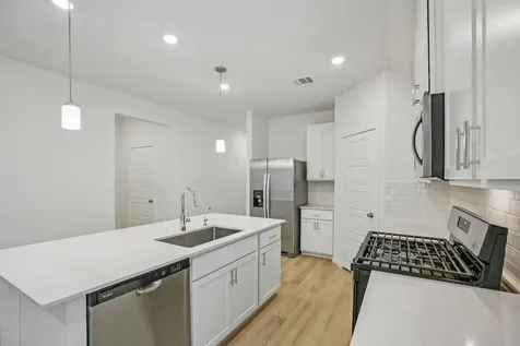 5120 Redbud Valley Drive Pearland TX 77584