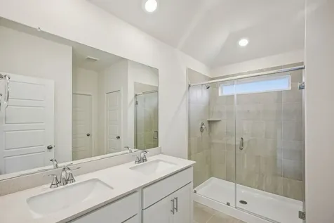 5120 Redbud Valley Drive Pearland TX 77584