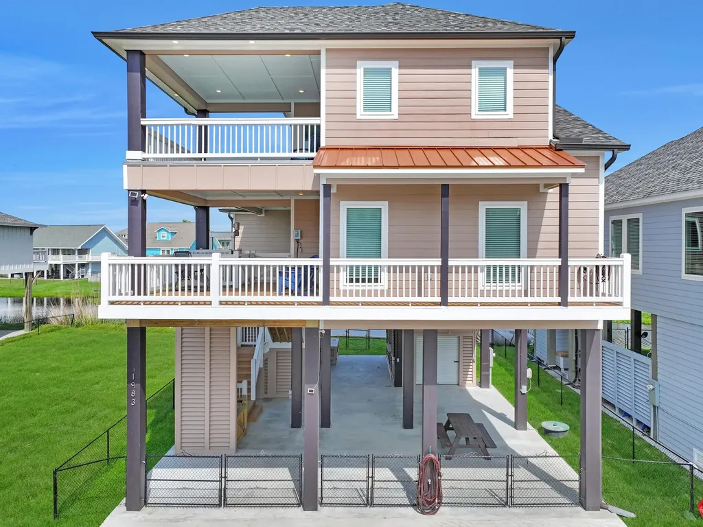 1983 Royalville Court Crystal Beach TX 77650