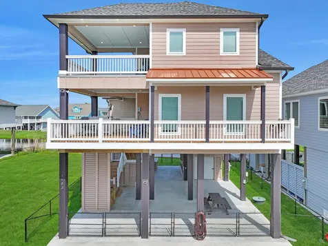 1983 Royalville Court Crystal Beach TX 77650