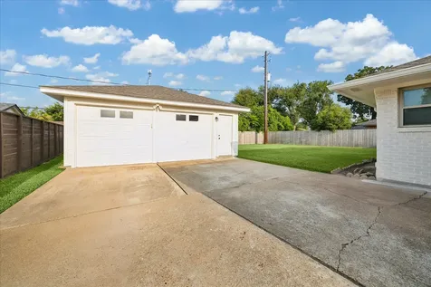 1814 Sea Queen Court Houston TX 77008