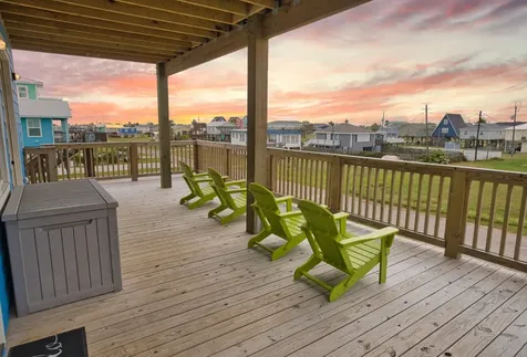 1120 Monument Drive Surfside Beach TX 77541