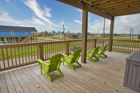 1120 Monument Drive Surfside Beach TX 77541