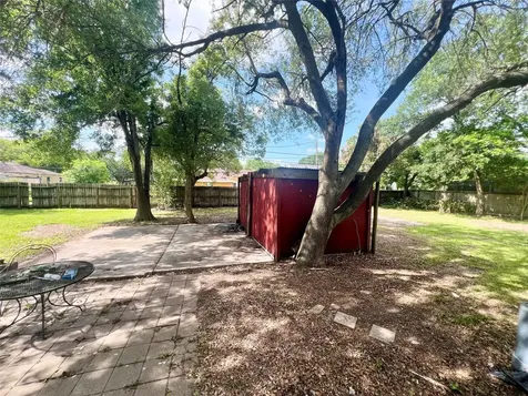 217 13th Avenue N Texas City TX 77590