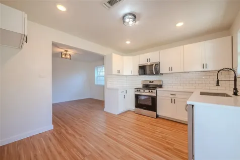 7622 Westbank Avenue Houston TX 77064