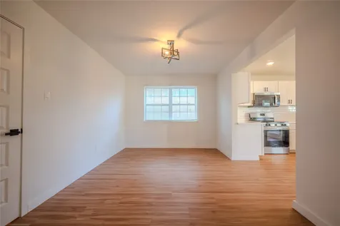 7622 Westbank Avenue Houston TX 77064