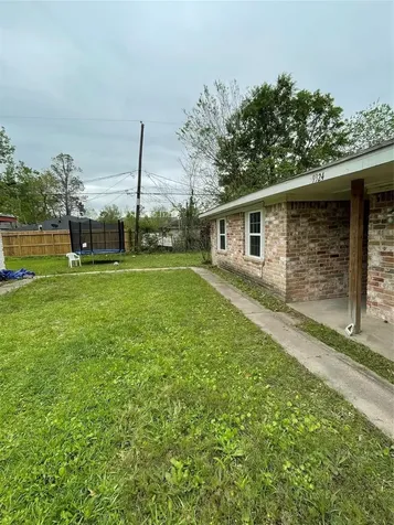 9322 Nyssa Street Houston TX 77078