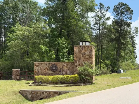 15693 Wooded Trail Way Willis TX 77378