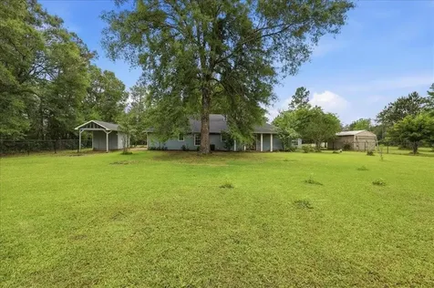 2564 Highland Park Drive Orange TX 77632