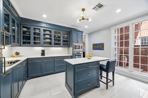 6227 Haskell Street Houston TX 77007