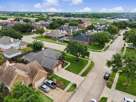 10943 Spruce Drive N La Porte TX 77571