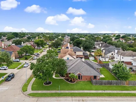 10943 Spruce Drive N La Porte TX 77571