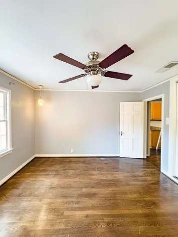 2222 Carnes Street Dallas TX 75208