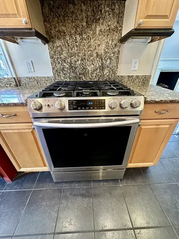2222 Carnes Street Dallas TX 75208