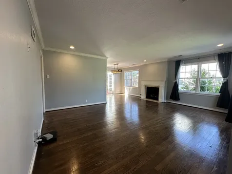 2222 Carnes Street Dallas TX 75208