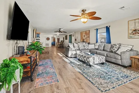 970 Wommack Drive S Crystal Beach TX 77650