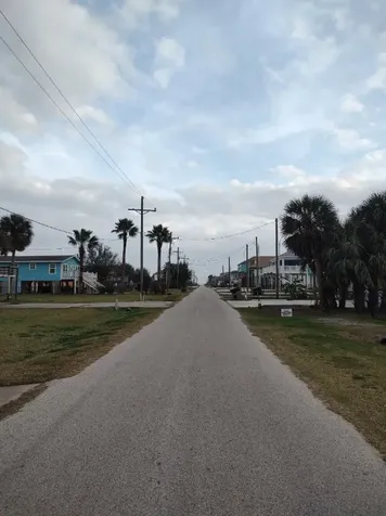 970 Wommack Drive S Crystal Beach TX 77650