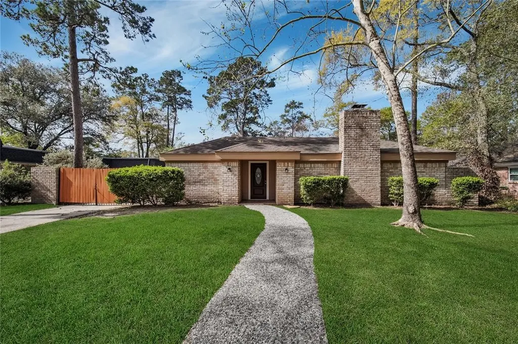 18023 Bambriar Drive Houston TX 77090