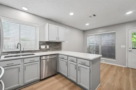 5209 Spring Circle Drive Pearland TX 77584