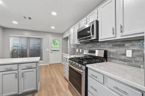 5209 Spring Circle Drive Pearland TX 77584