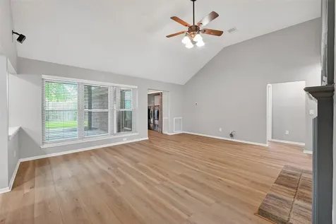 5209 Spring Circle Drive Pearland TX 77584