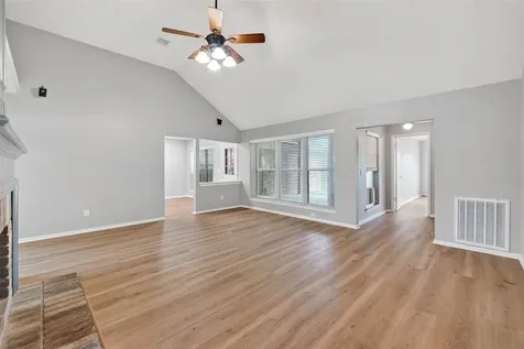 5209 Spring Circle Drive Pearland TX 77584