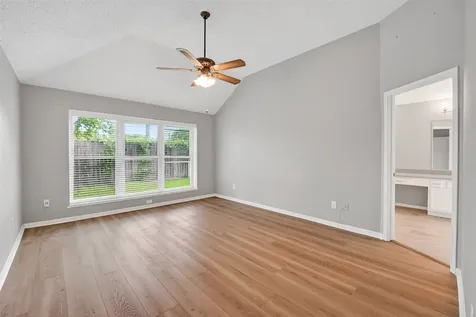 5209 Spring Circle Drive Pearland TX 77584