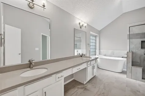 5209 Spring Circle Drive Pearland TX 77584