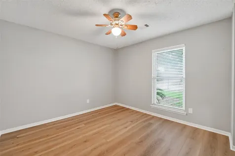 5209 Spring Circle Drive Pearland TX 77584