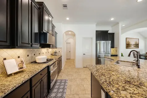 283 W Creek Drive League City TX 77573