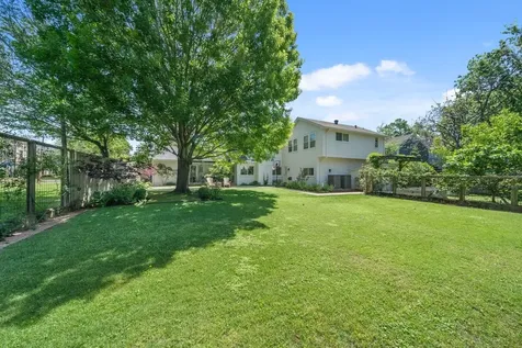 6510 Community Drive Houston TX 77005