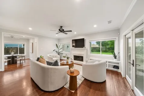 6510 Community Drive Houston TX 77005
