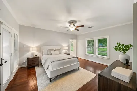 6510 Community Drive Houston TX 77005