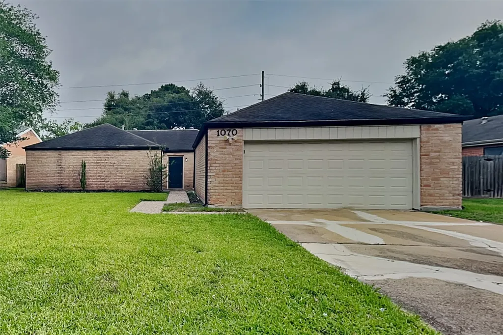 1070 Red Rock Canyon Drive Katy TX 77450
