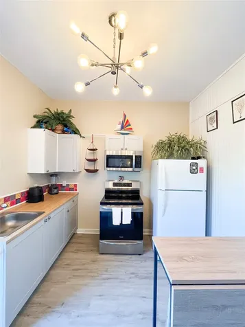 2010 Avenue O 1/2 Up Galveston TX 77550