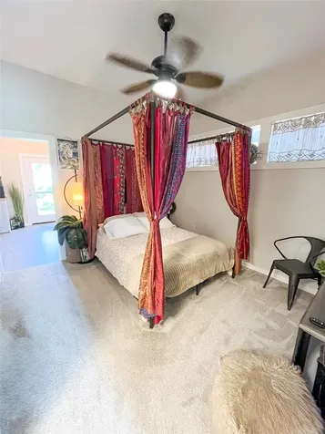 2010 Avenue O 1/2 Up Galveston TX 77550