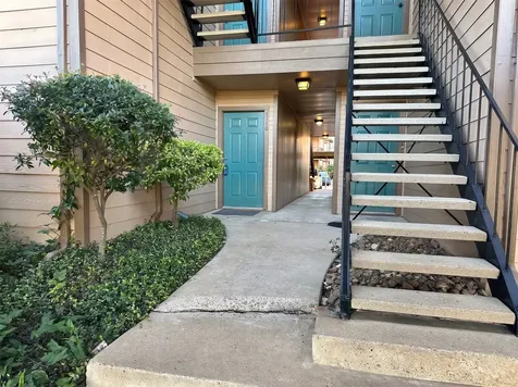 2121 Hepburn Street 1110 Houston TX 77054