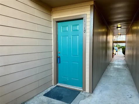 2121 Hepburn Street 1110 Houston TX 77054