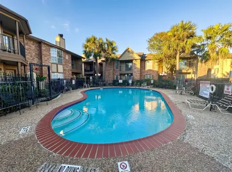 2121 Hepburn Street 1110 Houston TX 77054