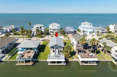 21911 Guadalupe Drive Galveston TX 77554
