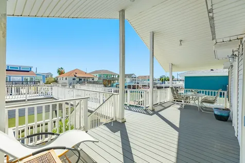 21911 Guadalupe Drive Galveston TX 77554