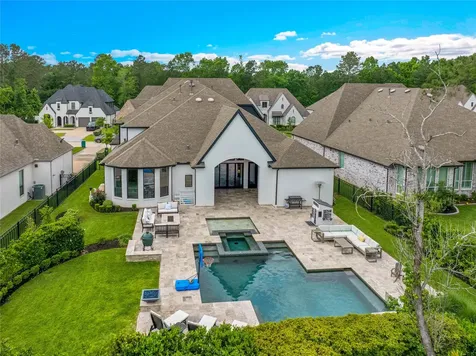 319 S Opulent Drive Montgomery TX 77316
